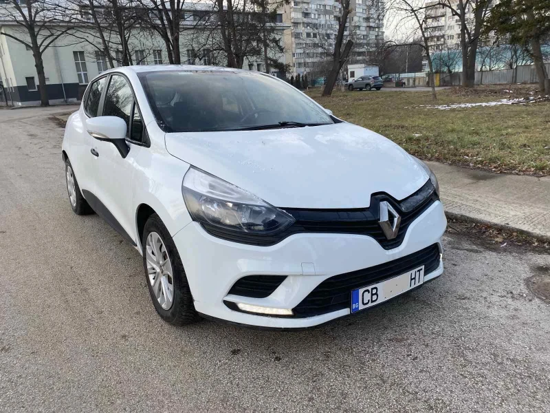 Renault Clio N1 от Рено България, снимка 1 - Автомобили и джипове - 48139774