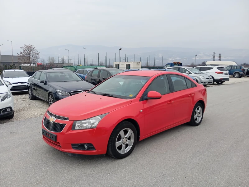 Chevrolet Cruze 1.6 бензин , снимка 7 - Автомобили и джипове - 49254319