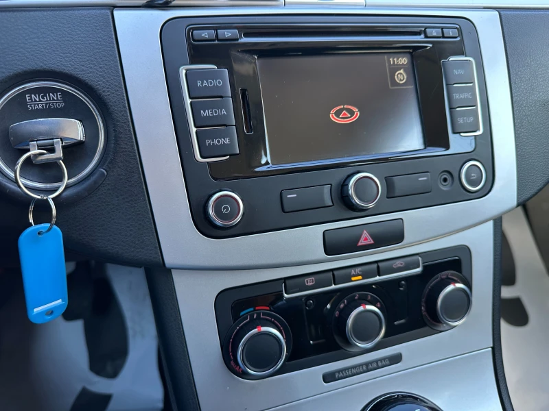 VW Passat 1.6d 105 к.с., снимка 12 - Автомобили и джипове - 51769472