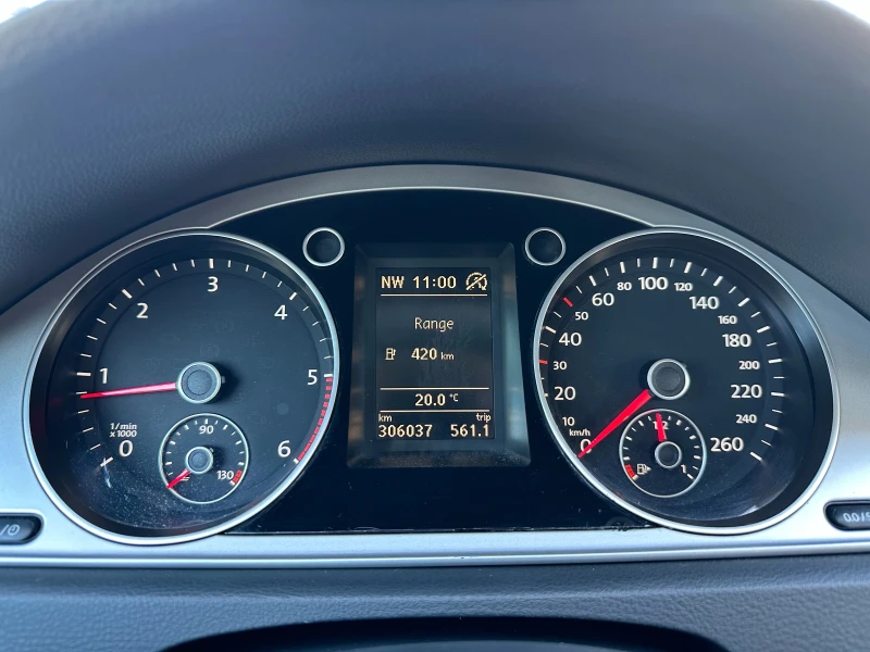 VW Passat 1.6d 105 к.с., снимка 13 - Автомобили и джипове - 51769472