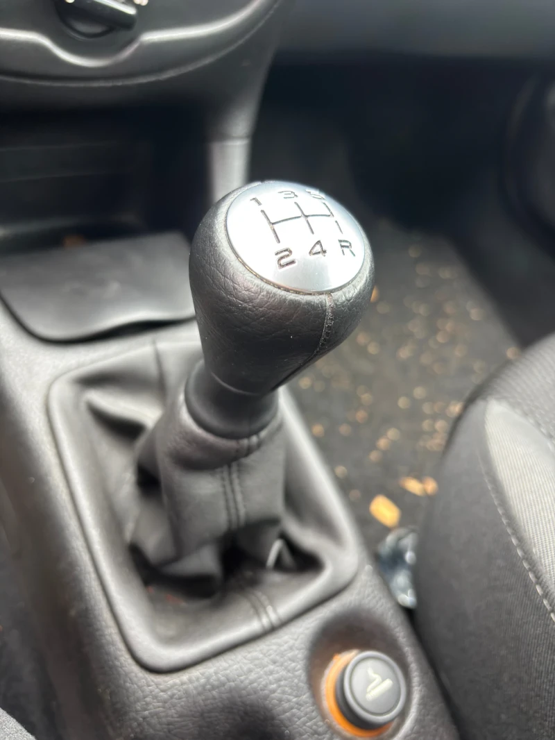 Peugeot 206, снимка 11 - Автомобили и джипове - 52642843