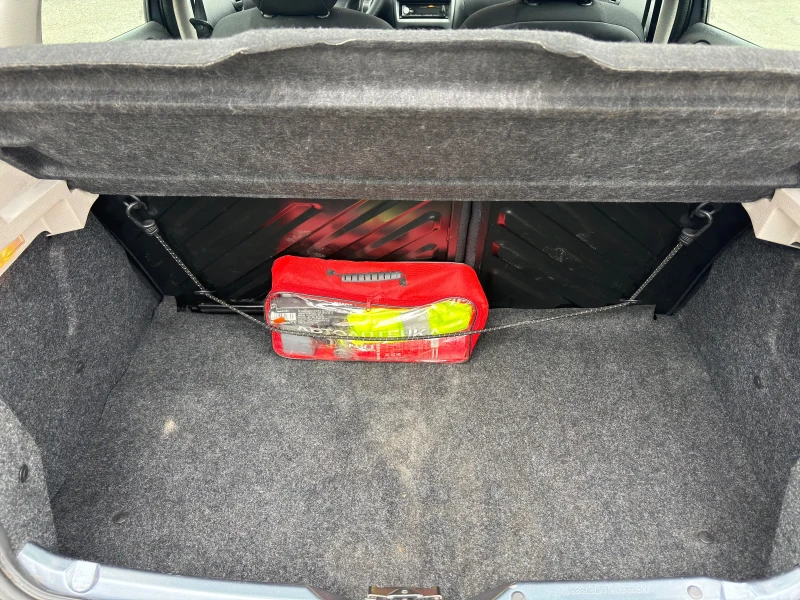 Peugeot 206, снимка 12 - Автомобили и джипове - 52642843