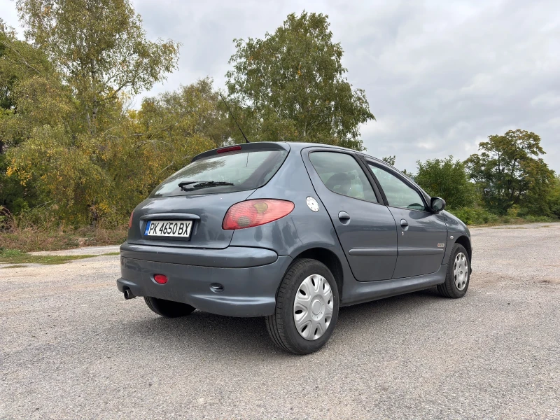 Peugeot 206, снимка 6 - Автомобили и джипове - 52642843