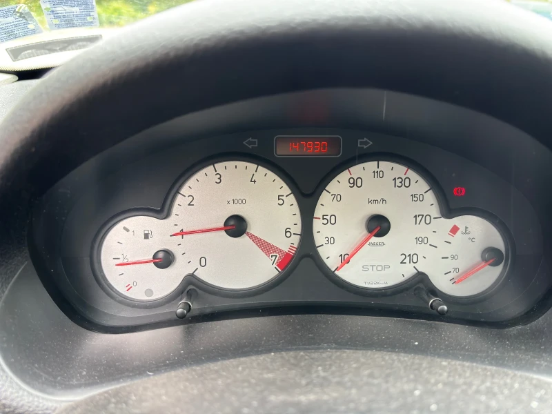 Peugeot 206, снимка 10 - Автомобили и джипове - 52642843