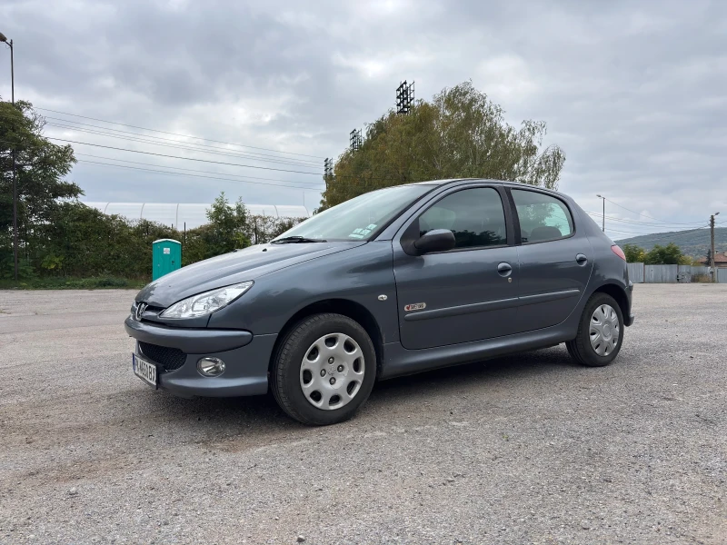 Peugeot 206, снимка 3 - Автомобили и джипове - 52642843