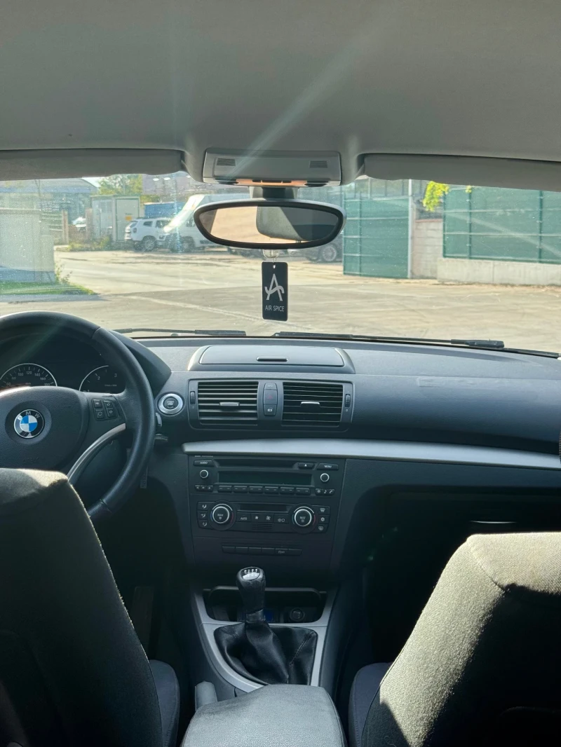 BMW 116 Е87, снимка 11 - Автомобили и джипове - 52250556