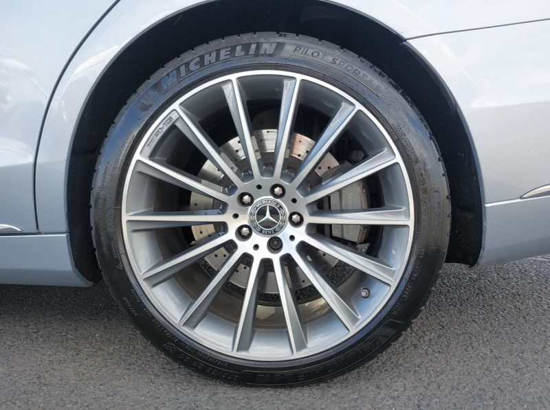 Mercedes-Benz S 560 4Matic 360/Burmester/Обдухване/Head-up, снимка 12 - Автомобили и джипове - 52278390