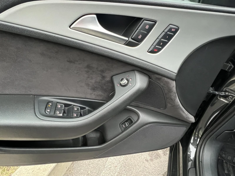 Audi A6 2.8 FSI QUATTRO, снимка 14 - Автомобили и джипове - 52295431