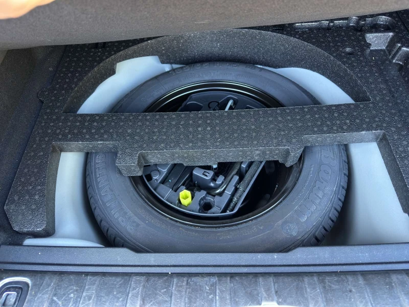 Peugeot 2008, снимка 14 - Автомобили и джипове - 52390394