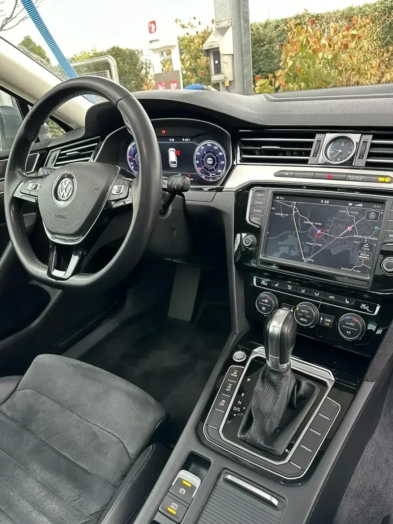 VW Passat B 8, снимка 14 - Автомобили и джипове - 53138178
