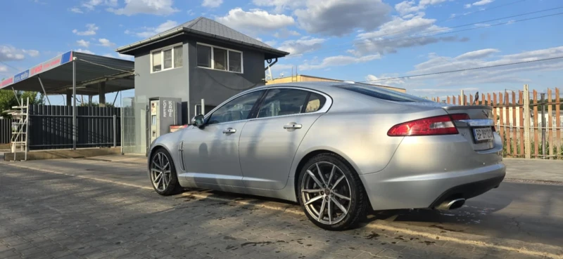 Jaguar Xf, снимка 10 - Автомобили и джипове - 53143512