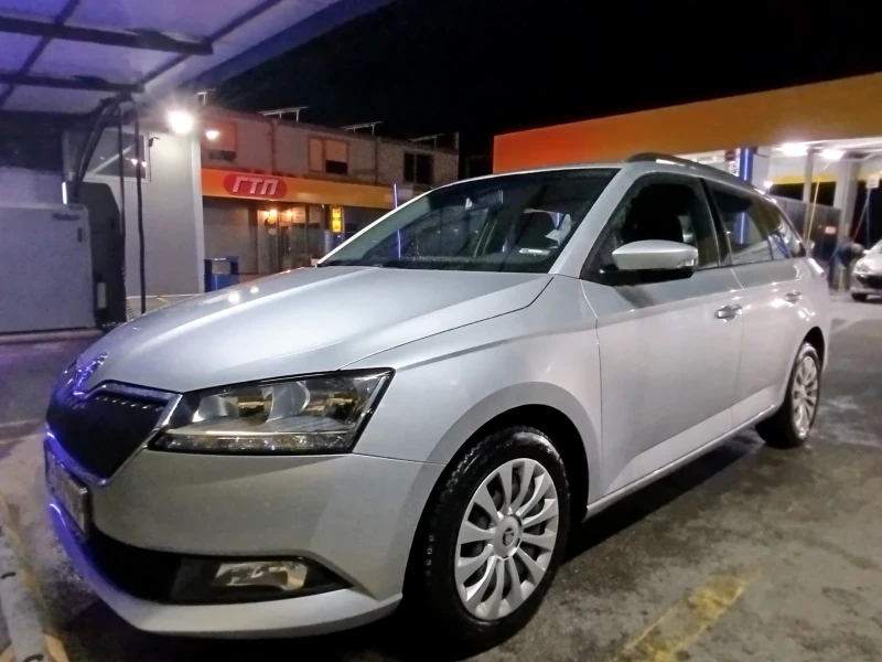 Skoda Fabia, снимка 11 - Автомобили и джипове - 53145283