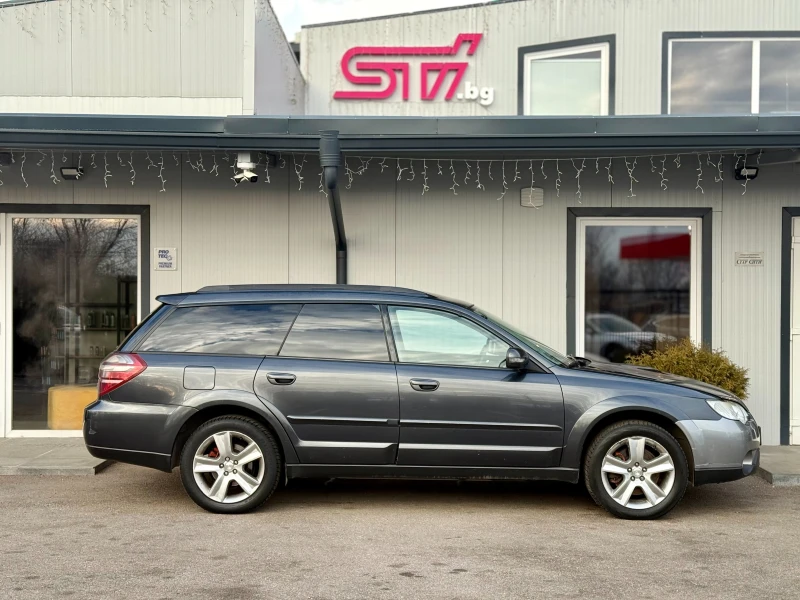 Subaru Outback * 3.0R* Газ* Обслужен, снимка 4 - Автомобили и джипове - 53166509