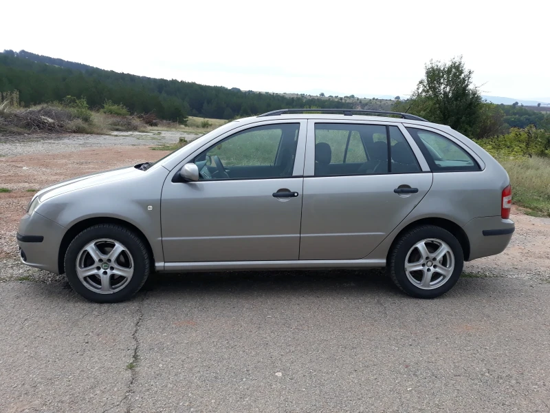 Skoda Fabia 1.4TDI, снимка 6 - Автомобили и джипове - 53522517