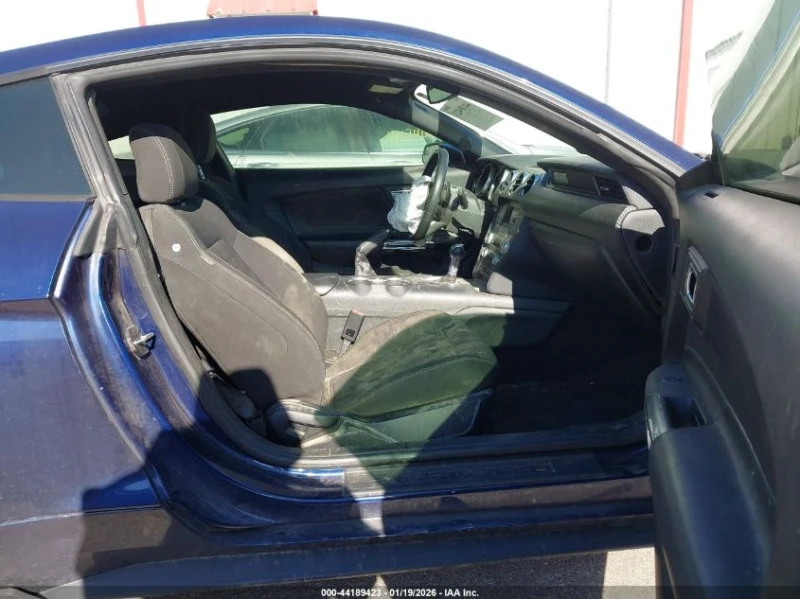 Ford Mustang 2.3l Ecoboost, снимка 5 - Автомобили и джипове - 53600489