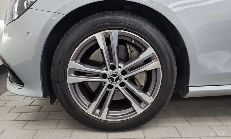 Mercedes-Benz E 350 4MATIC* BURMESTER* ���������* ���������* �����*  | Mobile.bg � ����������� 17