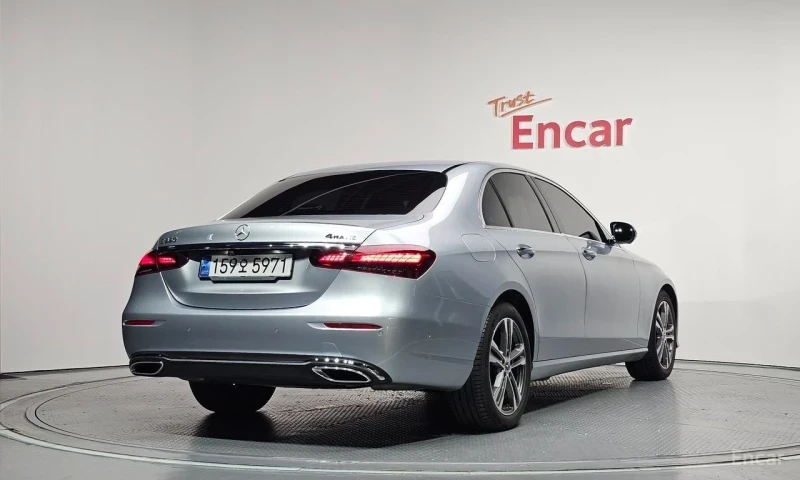 Mercedes-Benz E 350 4MATIC* BURMESTER* ���������* ���������* �����*  | Mobile.bg � ����������� 4