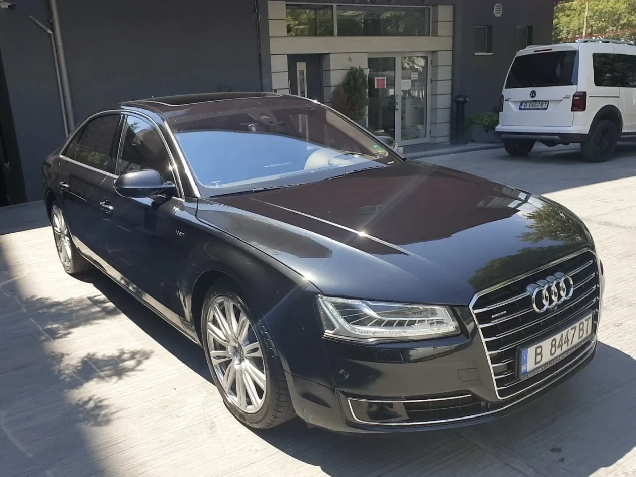 Audi A8 Long Exclusive , снимка 1