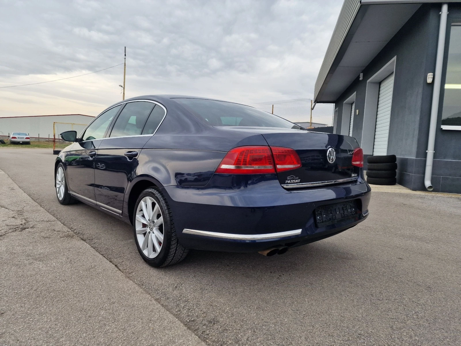 VW Passat 2.0TDI DSG - изображение 4