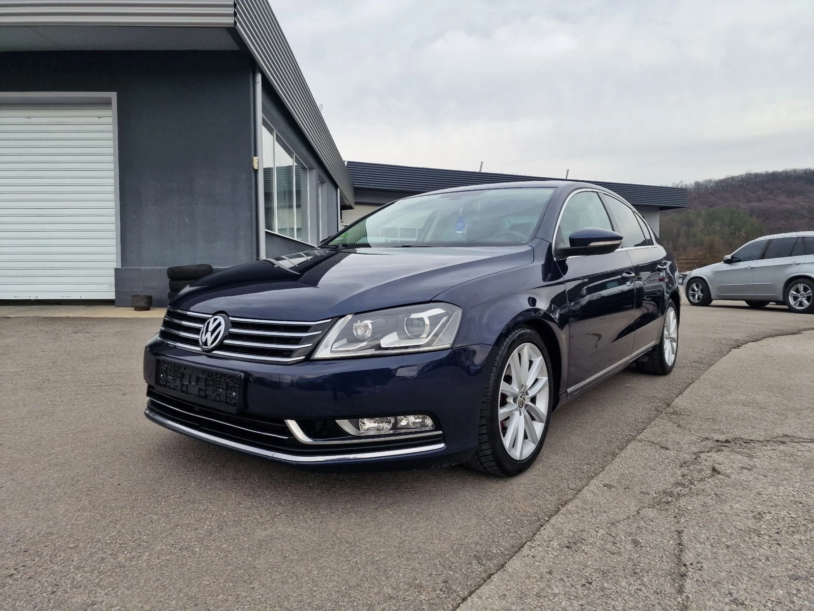 VW Passat 2.0TDI DSG - изображение 3