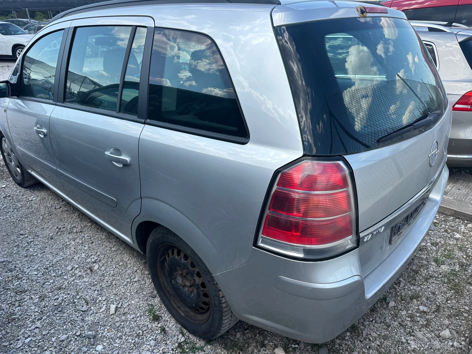Opel Zafira 1.9/101кс климати 7места - изображение 2