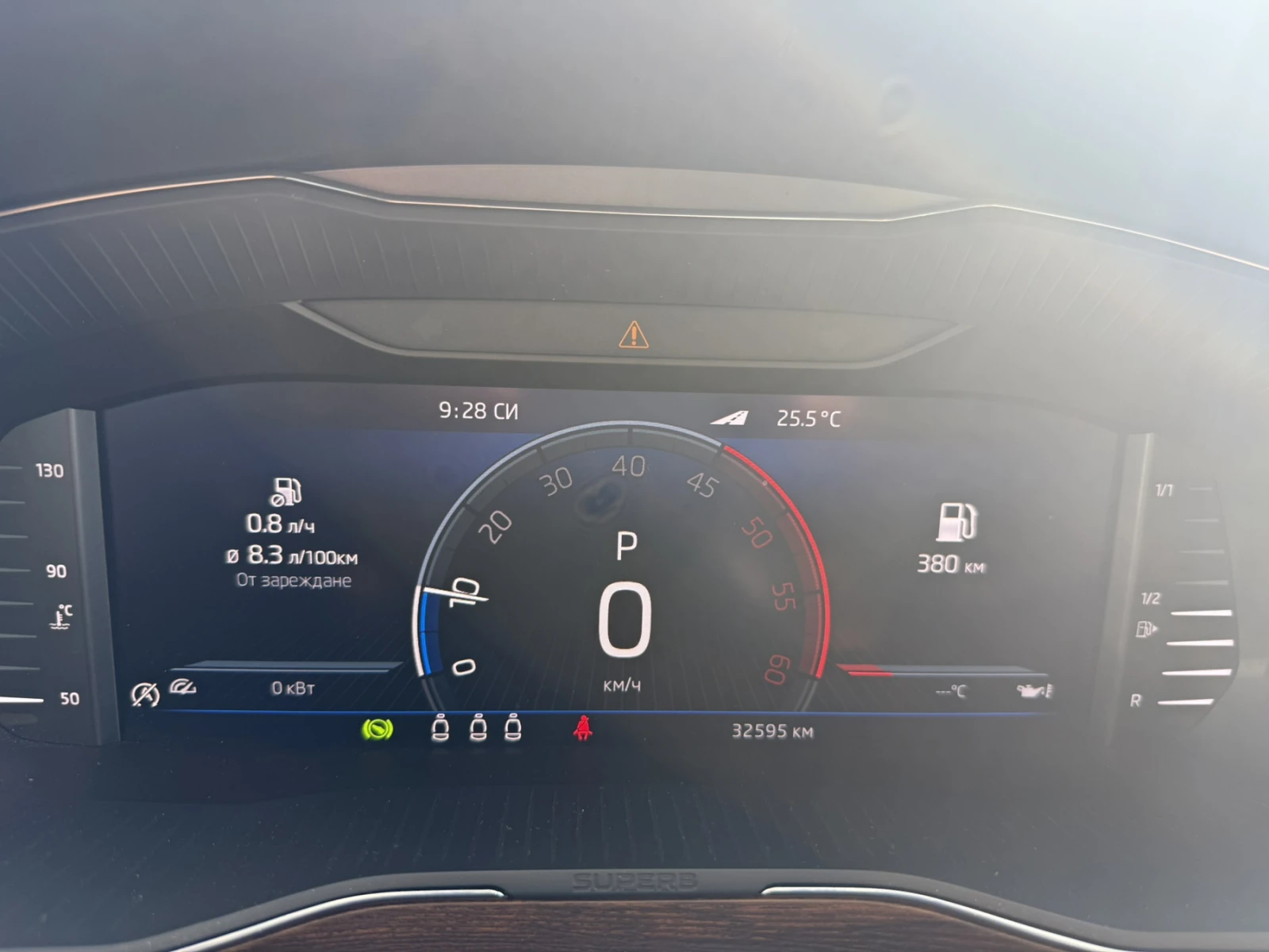 Skoda Superb Scout - изображение 8