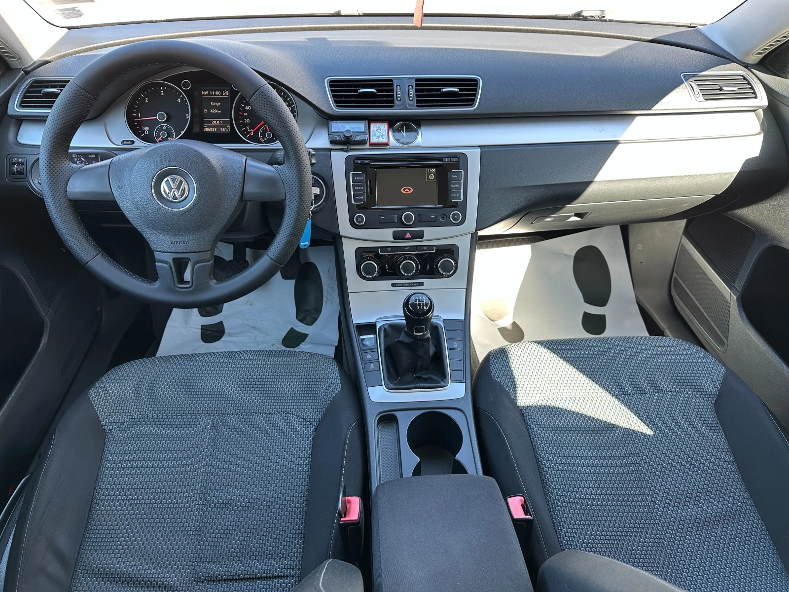 VW Passat 1.6d 105 к.с. - изображение 10