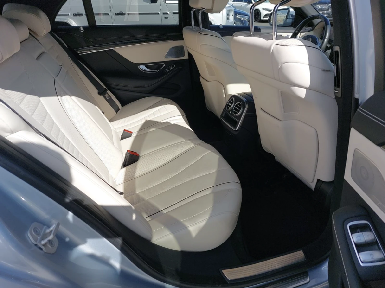 Mercedes-Benz S 560 4Matic 360/Burmester/Обдухване/Head-up - изображение 9