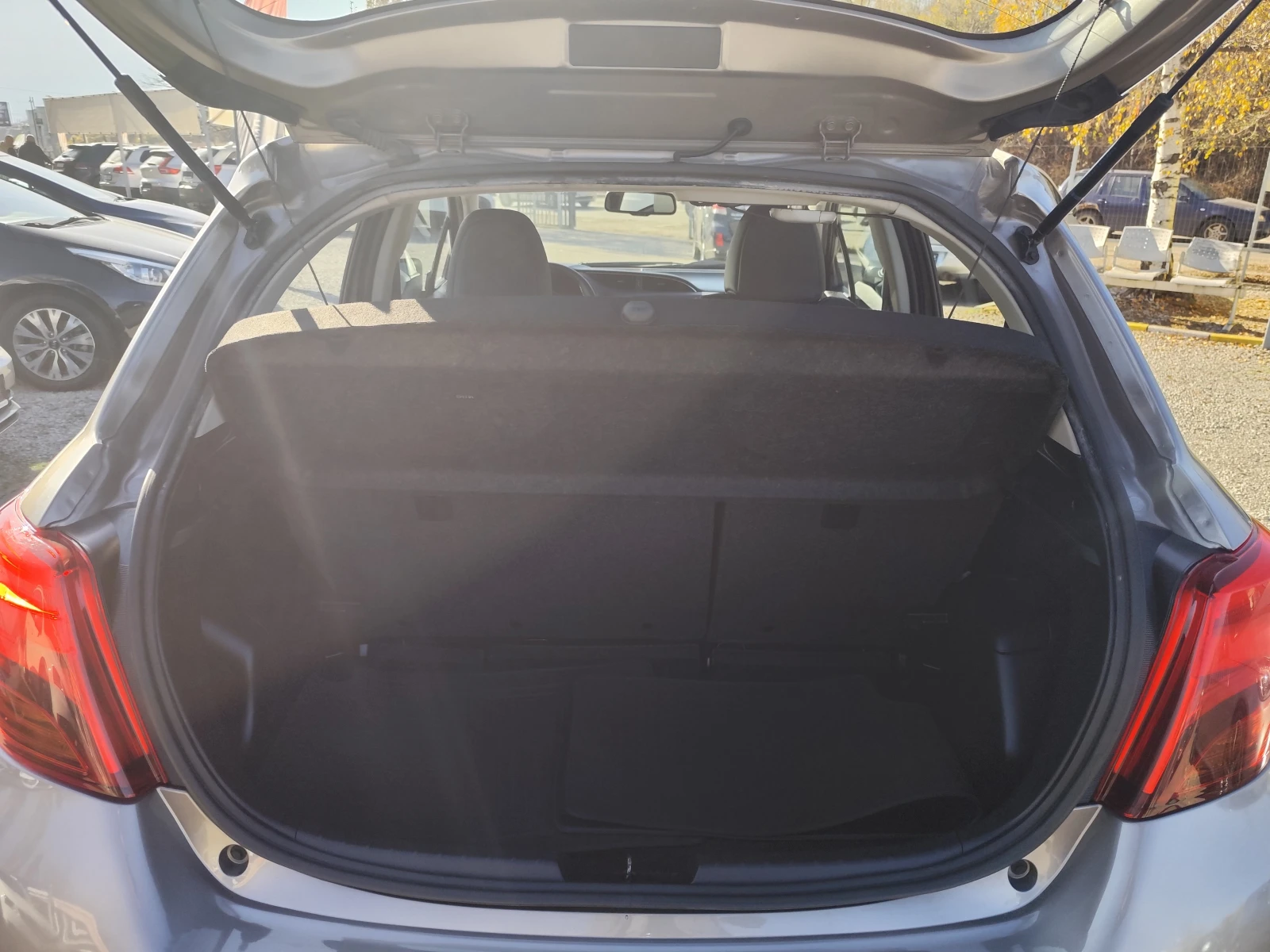 Toyota Yaris 1.4D-4D* LED* FACE* KLIMATRONIK* EURO5B* CAMERA | Mobile.bg   13