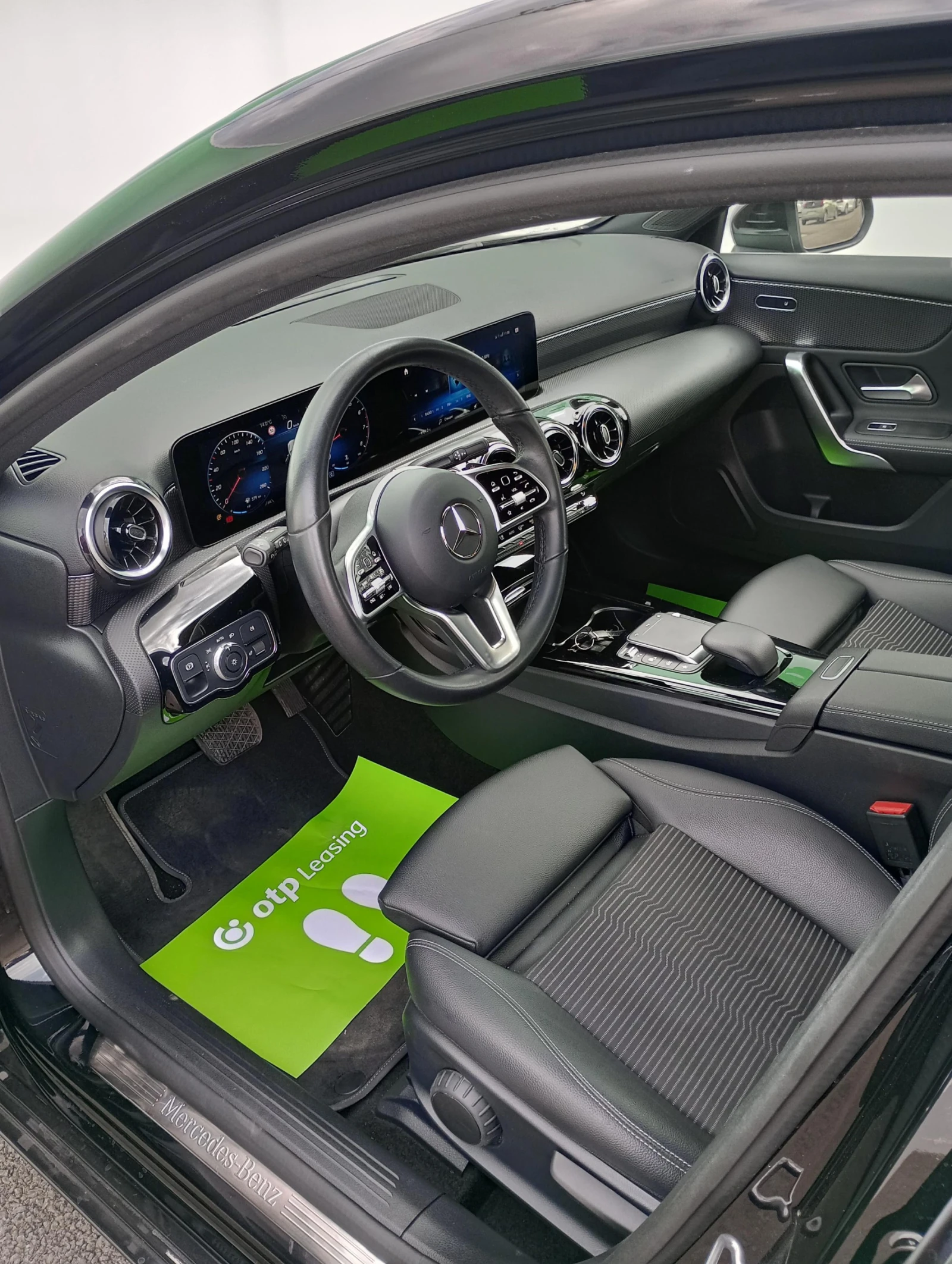 Mercedes-Benz A 180, снимка 7 - Автомобили и джипове - 53996777