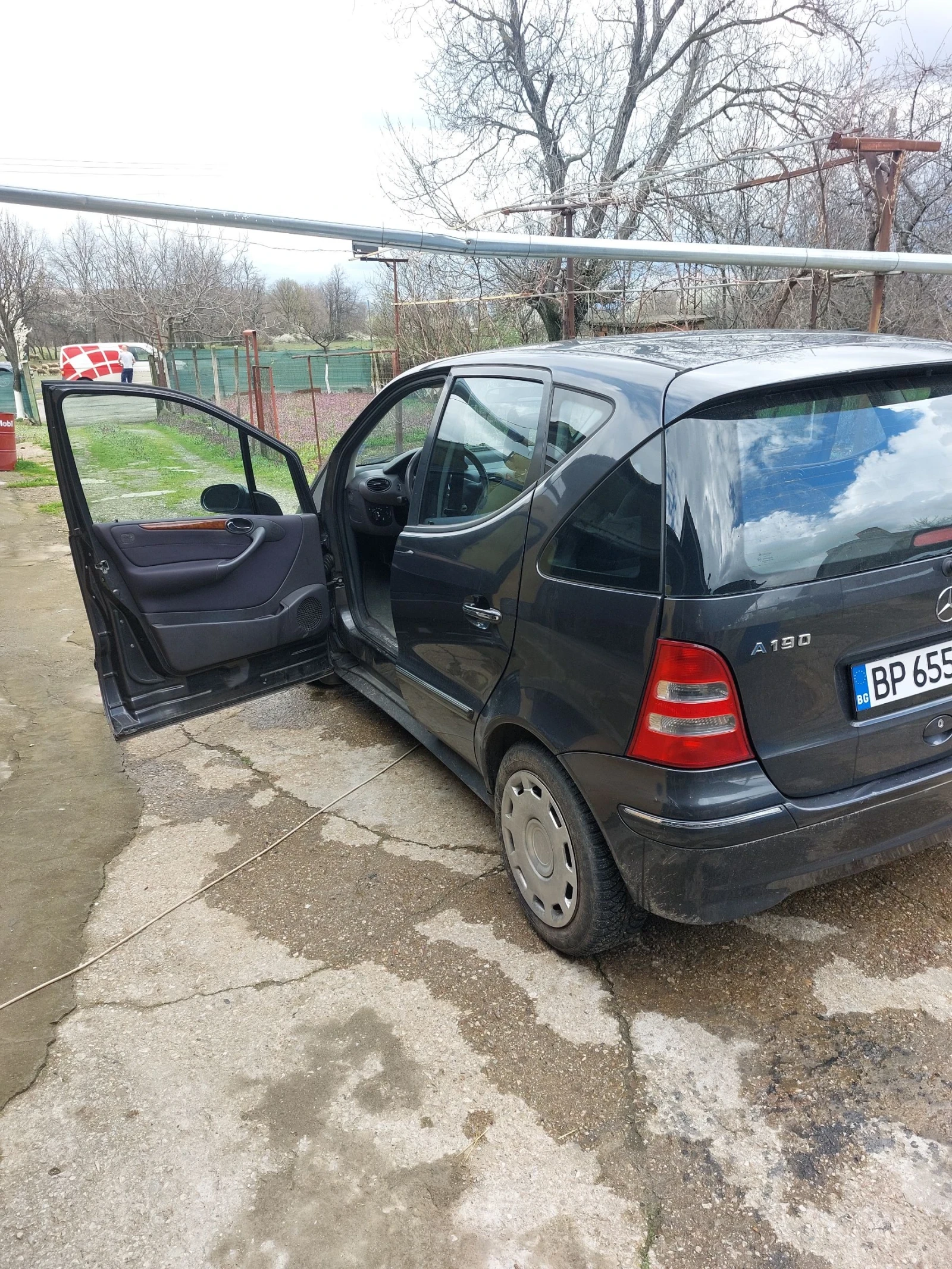 Mercedes-Benz A 190, снимка 3 - Автомобили и джипове - 54101698