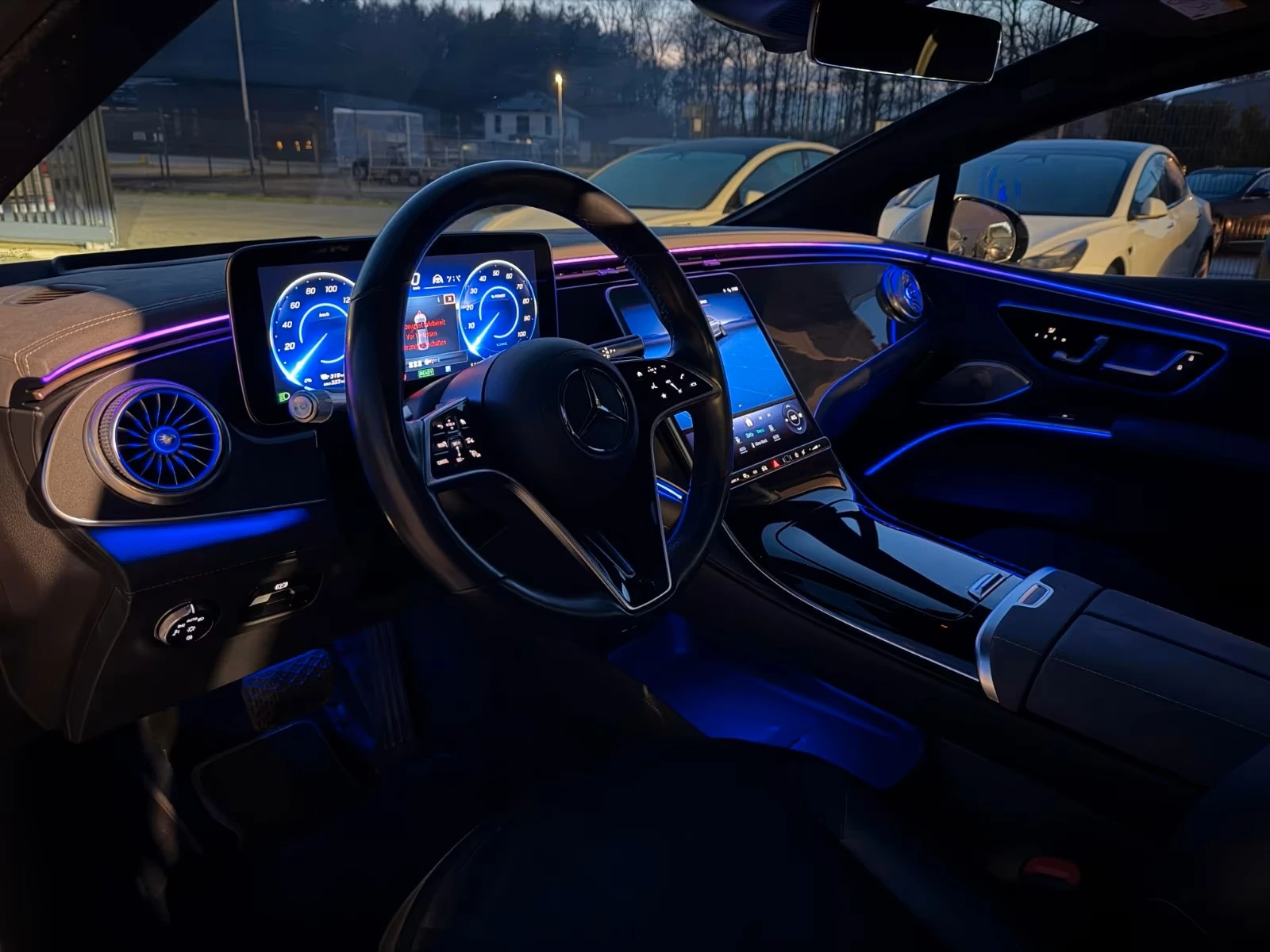 Mercedes-Benz EQS 450+ /CAMERA/ PANO/HUD/, снимка 16 - Автомобили и джипове - 54681417
