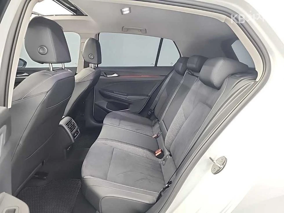 VW Golf, снимка 12 - Автомобили и джипове - 54746408