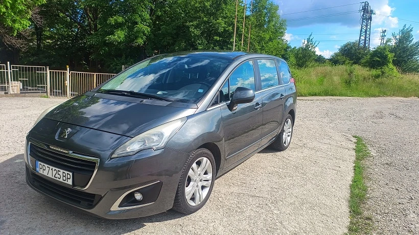 Peugeot 5008