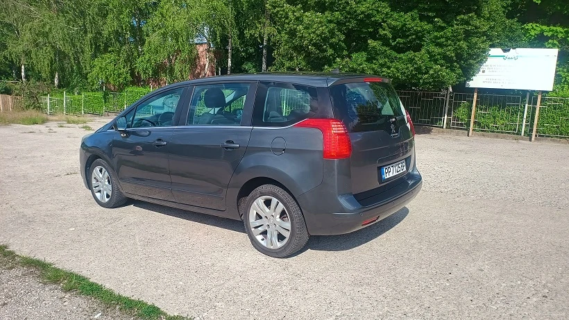 Peugeot 5008, снимка 7 - Автомобили и джипове - 54932600