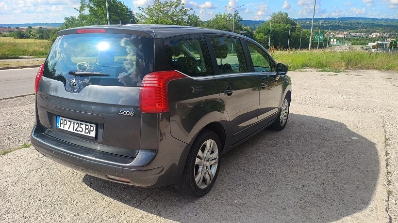 Peugeot 5008, снимка 2 - Автомобили и джипове - 54932600