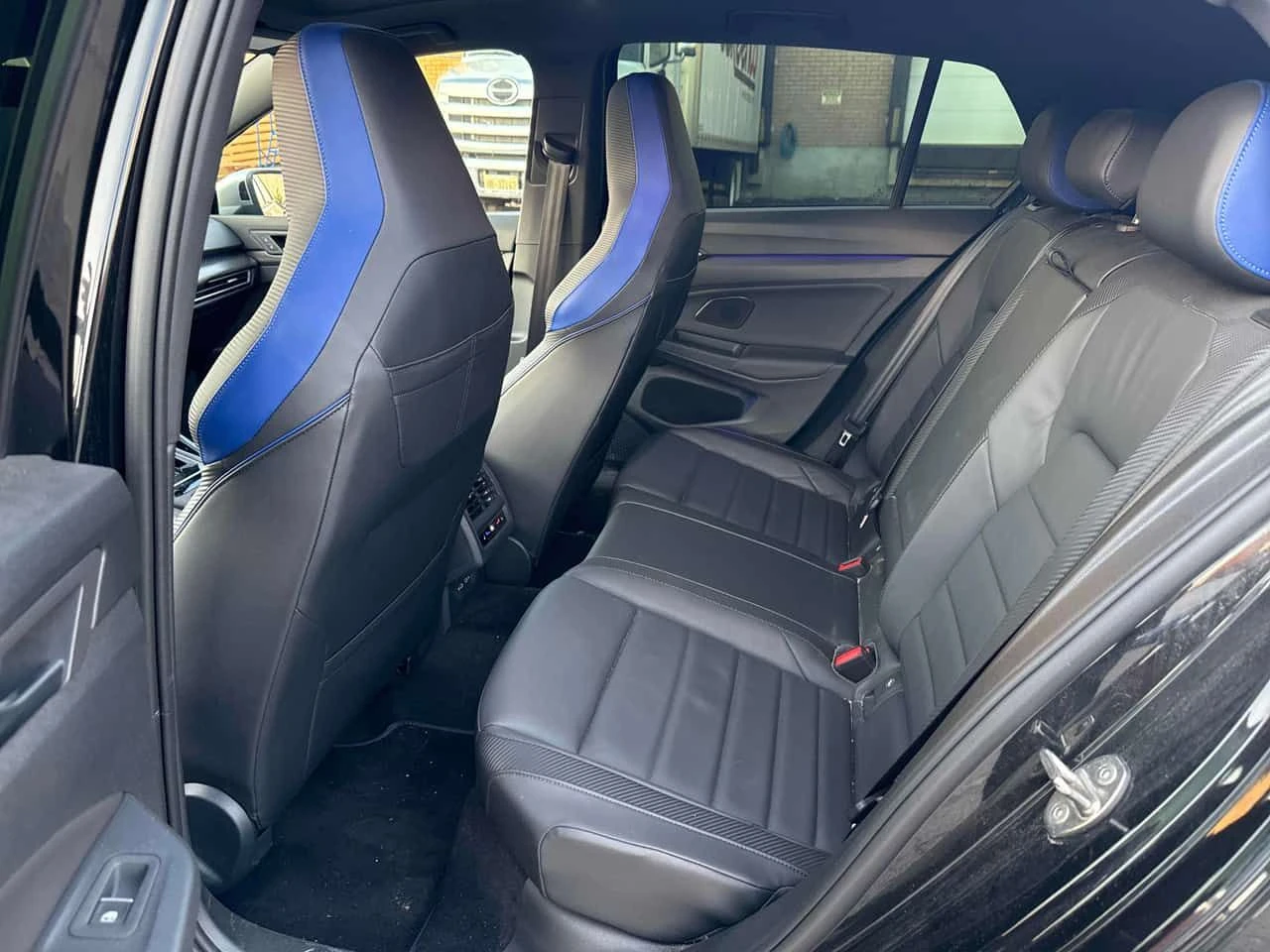 VW Golf * R* DSG * АВТОКРЕДИТ БЕЗ ПЪРВОНАЧАЛНА ВНОСКА* , снимка 14 - Автомобили и джипове - 55140685