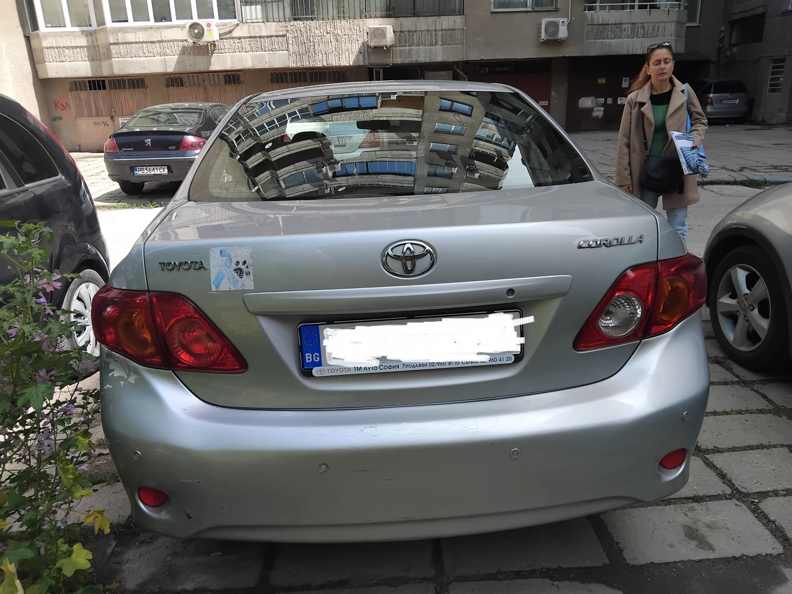 Toyota Corolla 1.6, снимка 5 - Автомобили и джипове - 55182581