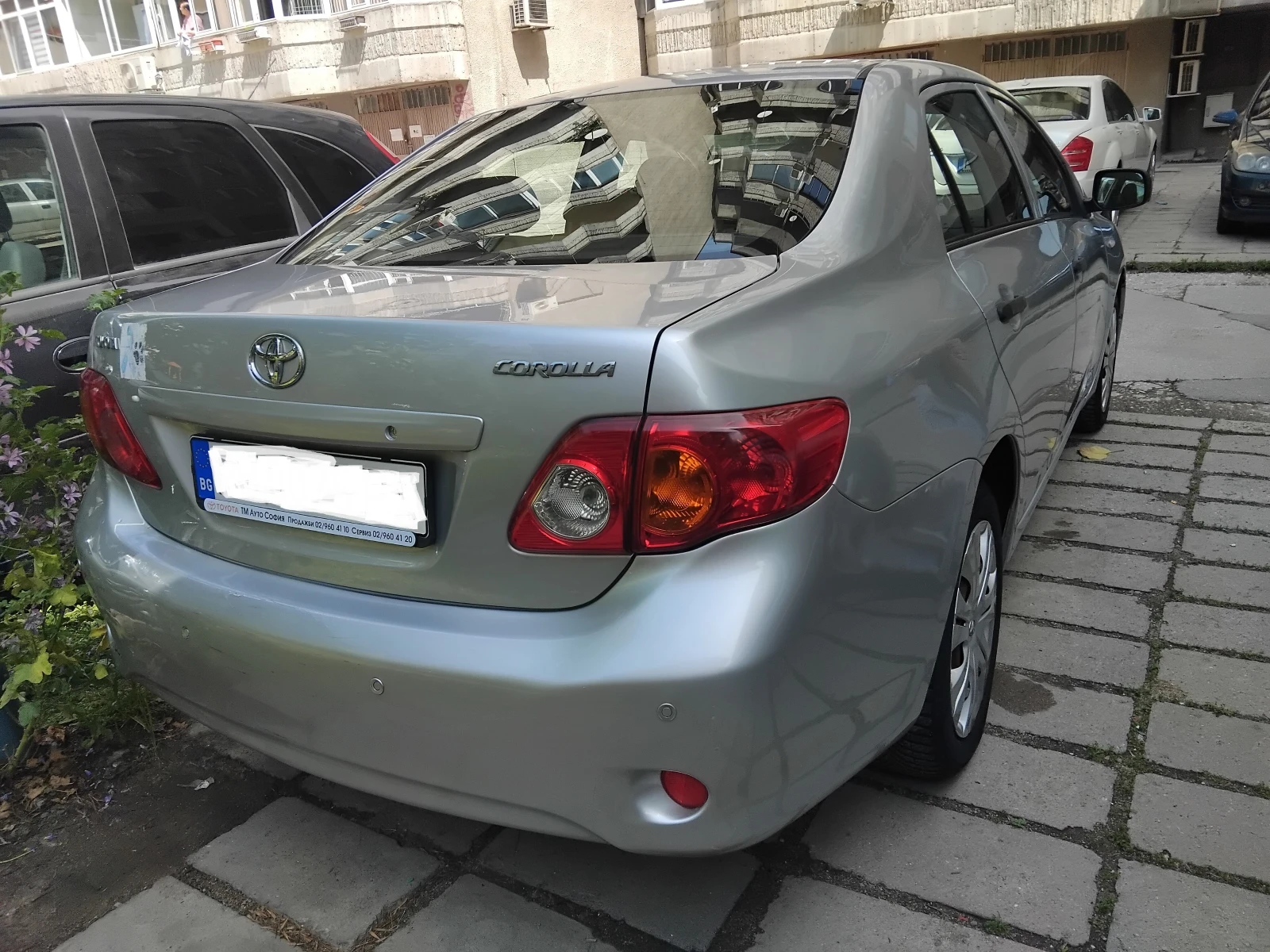 Toyota Corolla 1.6, снимка 4 - Автомобили и джипове - 55182581