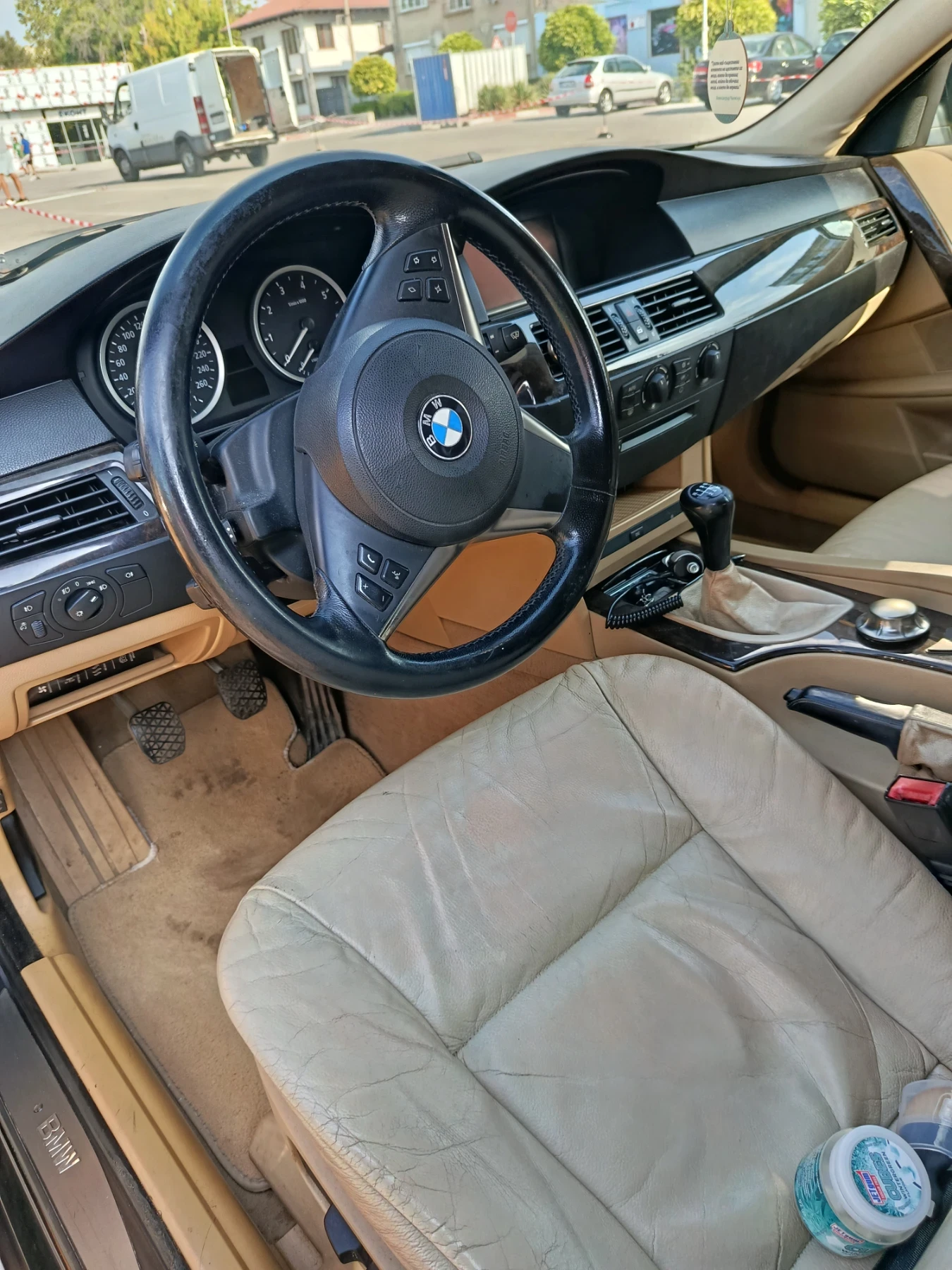 BMW 520, снимка 9 - Автомобили и джипове - 55781271