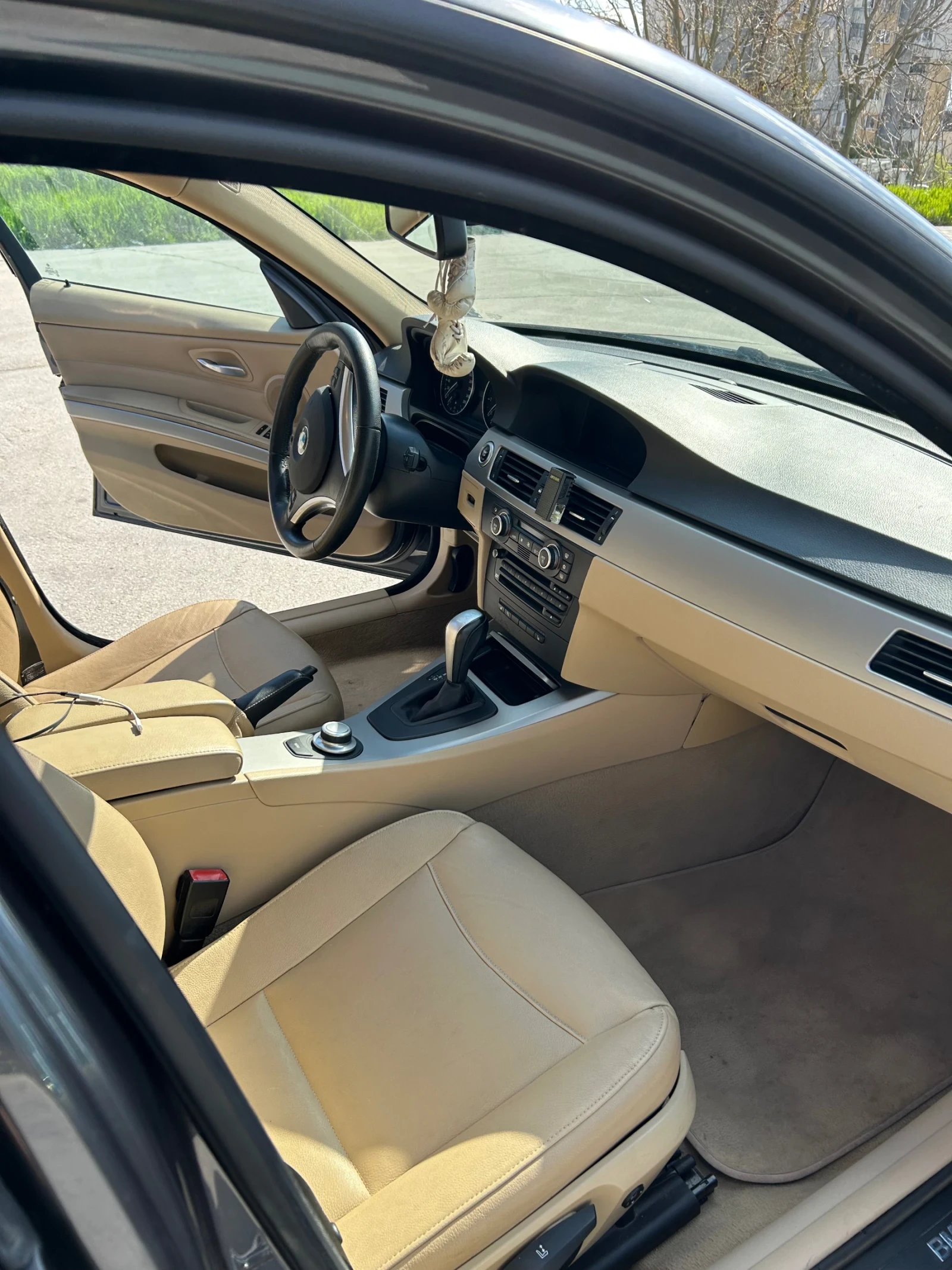 BMW 320 320i, снимка 6 - Автомобили и джипове - 55837913