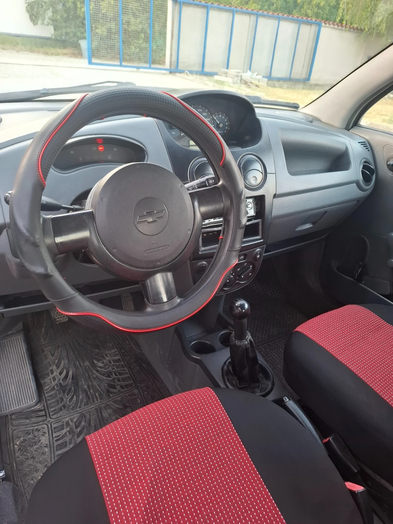 Chevrolet Spark, снимка 5 - Автомобили и джипове - 55879173