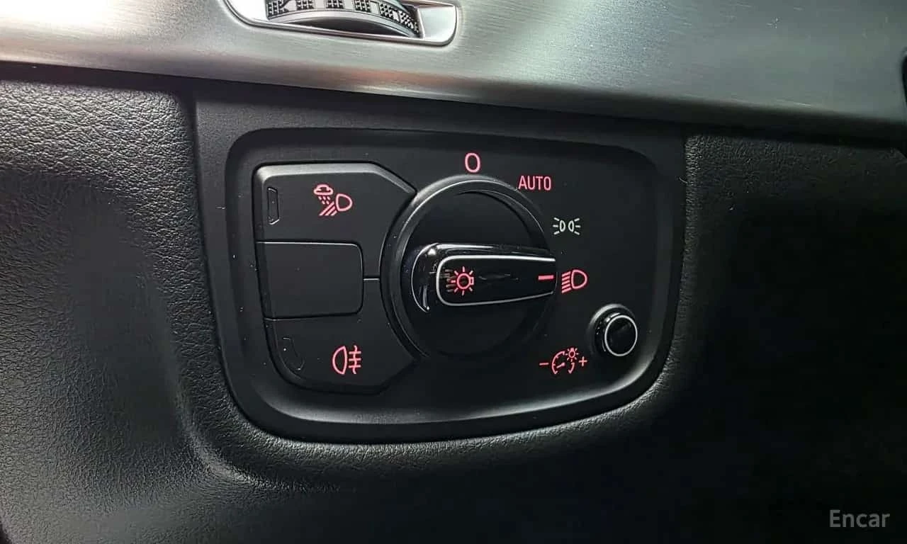 Audi A8 L * 3.0 TDI * Обдухване * 360 * 165к км * , снимка 17 - Автомобили и джипове - 56280028