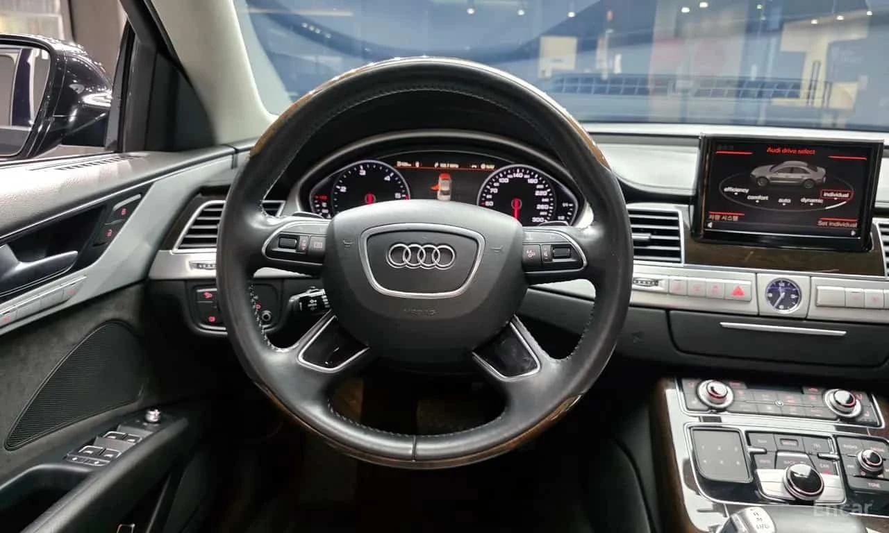 Audi A8 L * 3.0 TDI * Обдухване * 360 * 165к км * , снимка 13 - Автомобили и джипове - 56280028