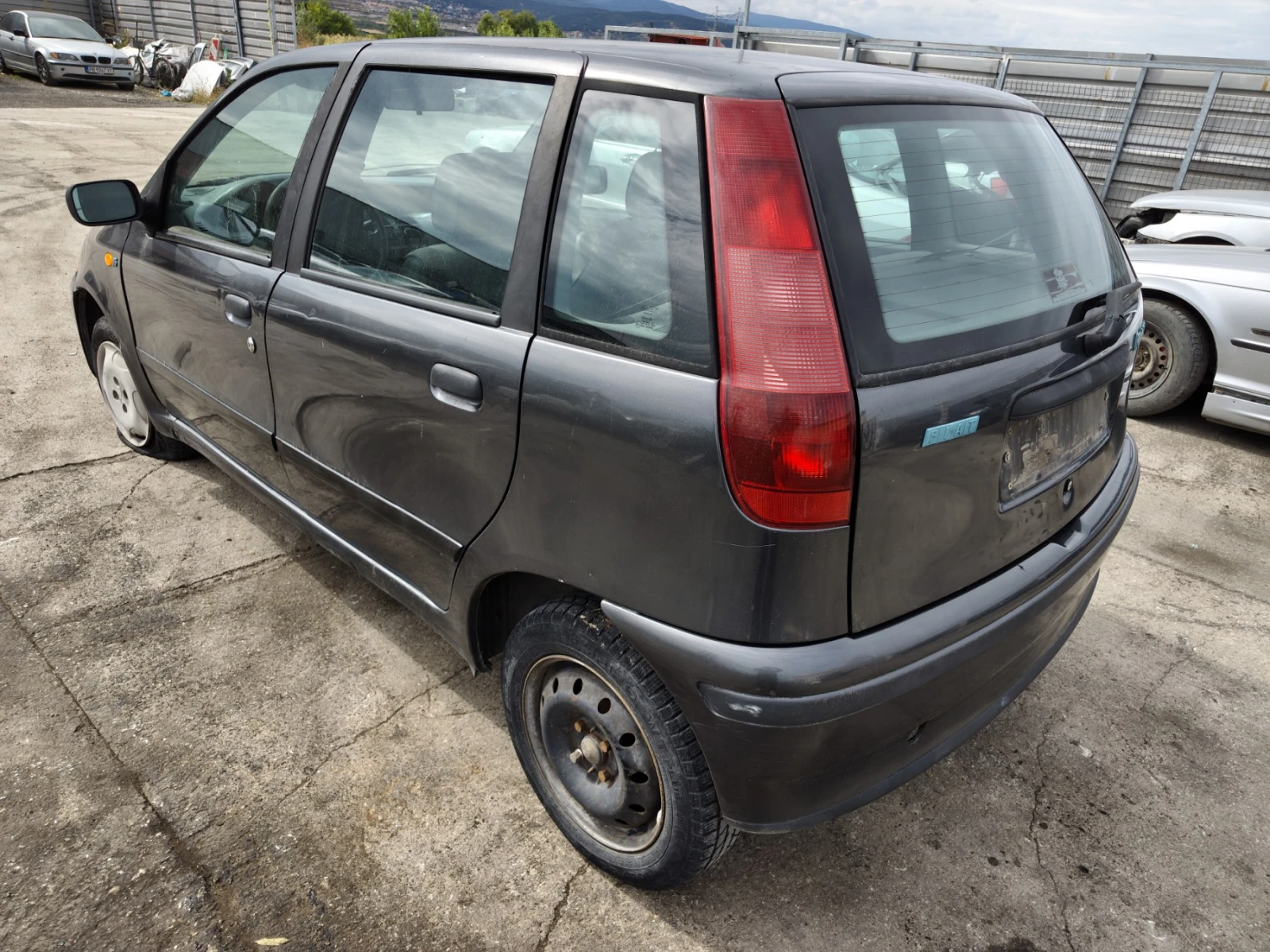 Fiat Punto 1.2, снимка 4 - Автомобили и джипове - 56289027
