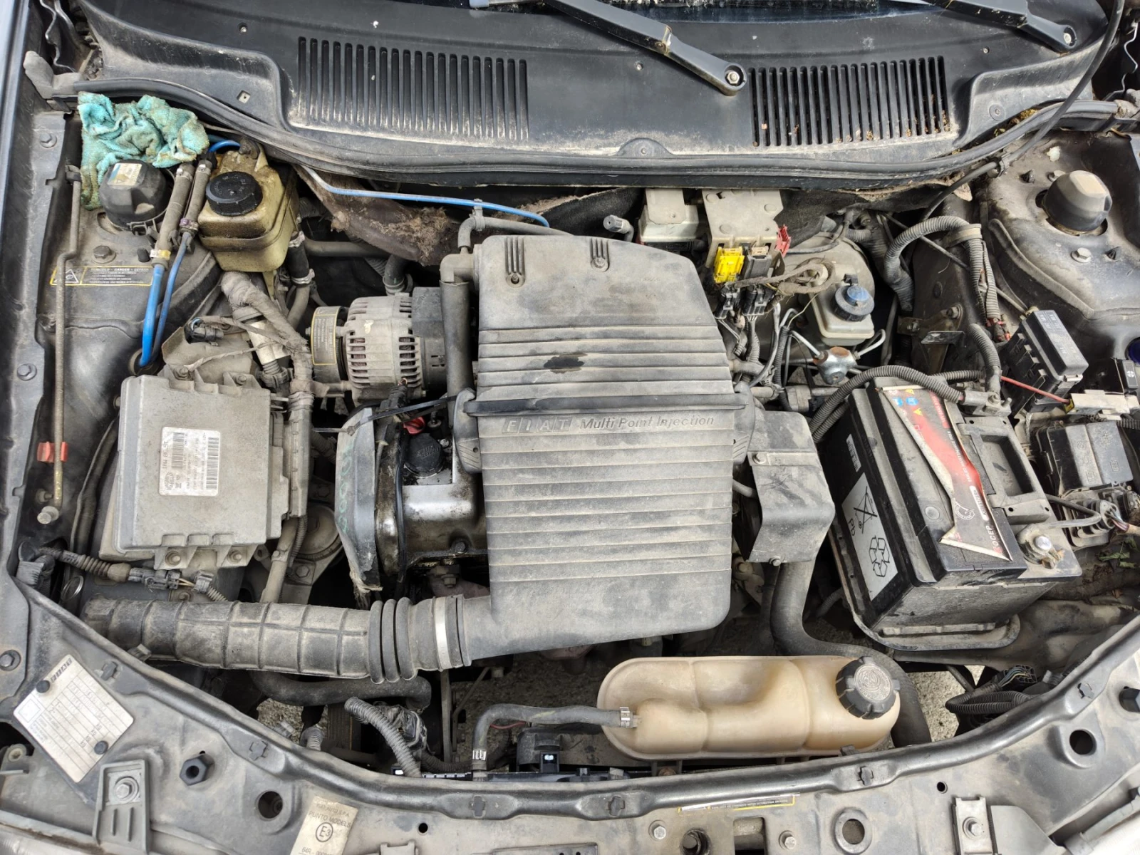 Fiat Punto 1.2, снимка 6 - Автомобили и джипове - 56289027