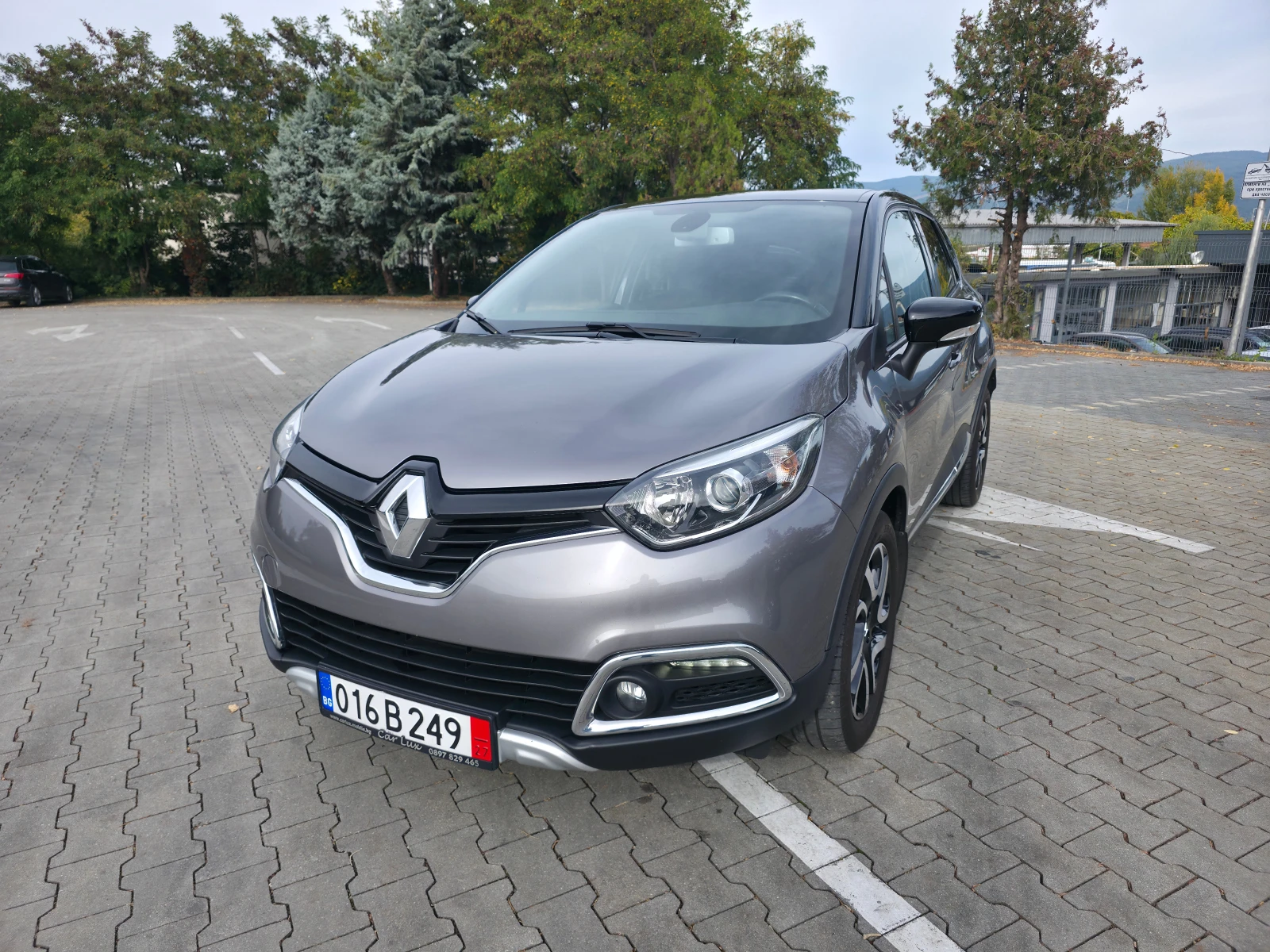 Renault Captur 1.2TCe Automatik Швейцария