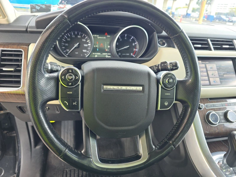 Land Rover Range Rover Sport HSE* ПОДГРЕВ* МАСАЖ* КАМЕРА* ДИСТРОНИК* ПАНОРАМА, снимка 11 - Автомобили и джипове - 48462871