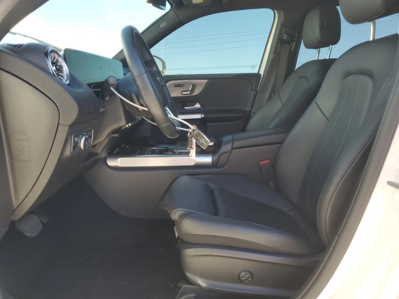 Mercedes-Benz GLB 250* ПОДГРЕВ* 360* М.ТОЧКА, снимка 7 - Автомобили и джипове - 52725797