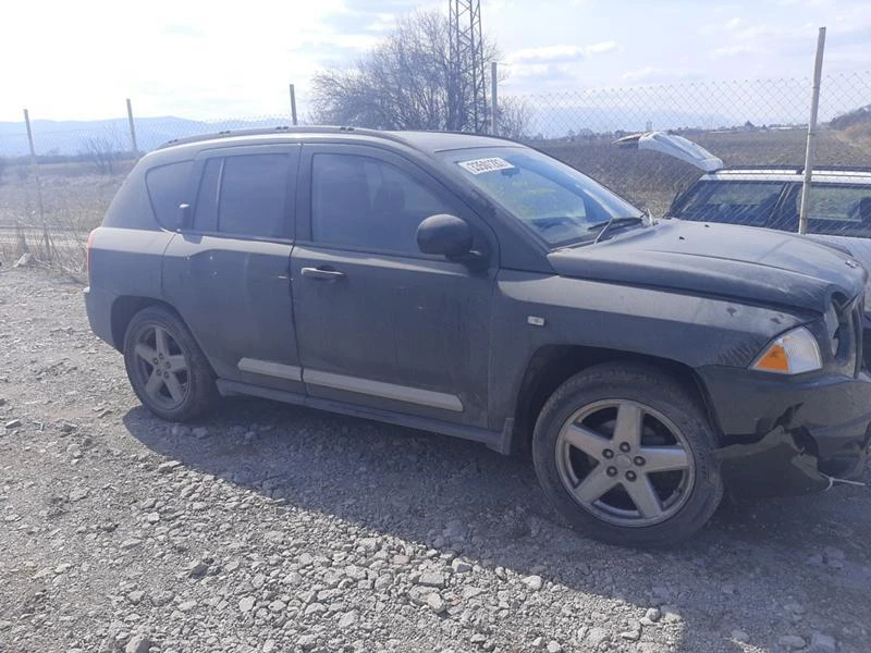 Jeep Compass 2.0 crd, снимка 3 - Автомобили и джипове - 36144420